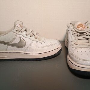 Nike Air Force 1 Sneakers in Cream and Silver